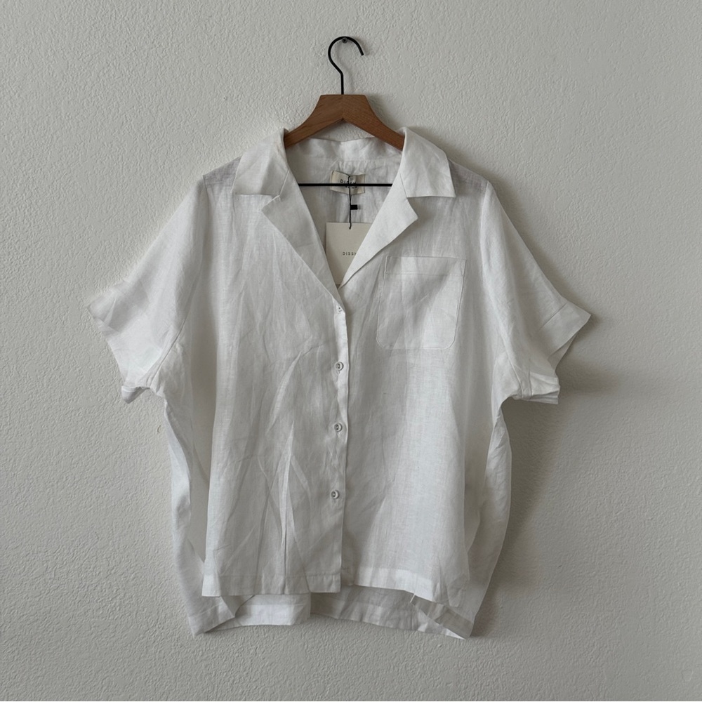 Dissh White Button-Up Short Sleeve Shirt